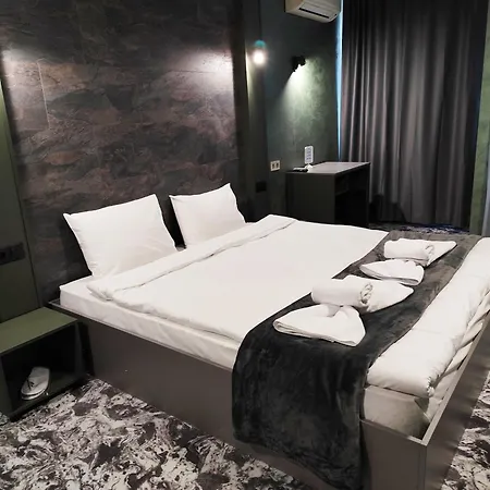 Apartment Rcr Einstein 3 *