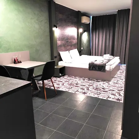 Rcr Einstein 3 Apartment