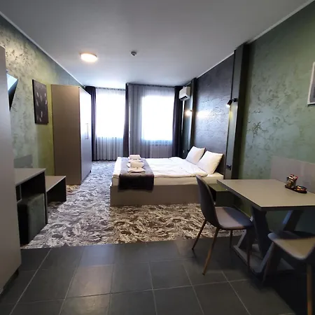 Rcr Einstein 3 Apartmán