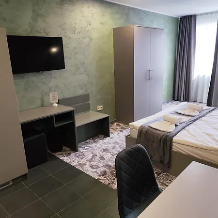 Rcr Einstein 3 Sofia