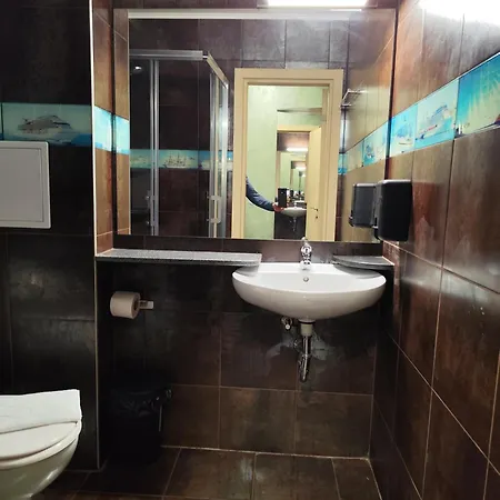 Rcr Einstein 3 * 索菲亞