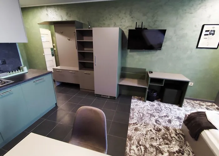 Rcr Einstein 3 Apartament *